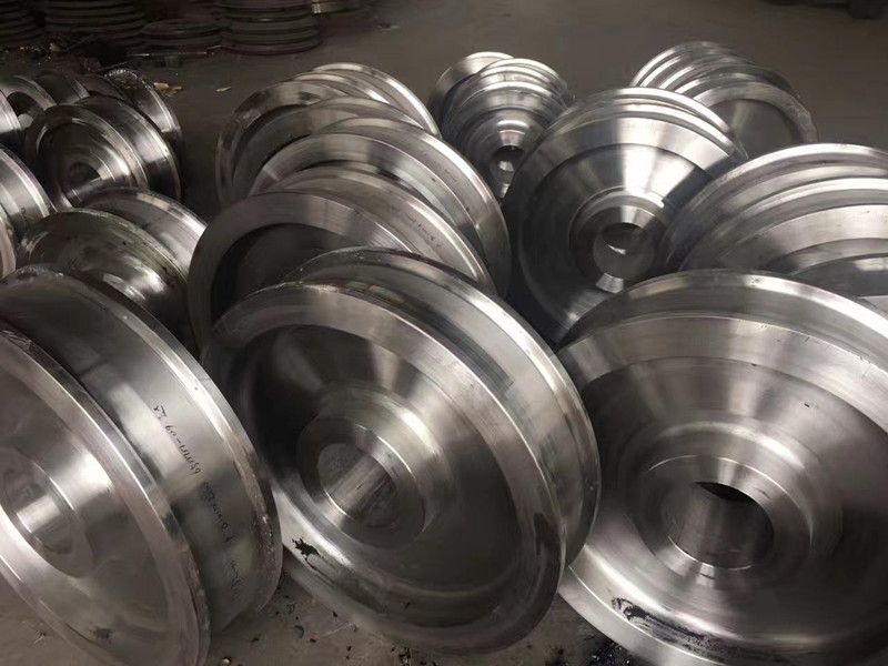 The Difference Between Forged Wheels and Cast Wheels for Cranes